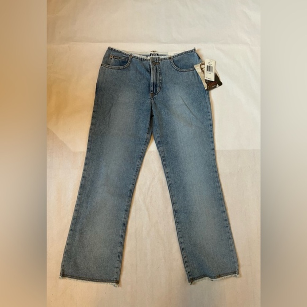 XOXO Women's Med Rise Fringe Medium Washed Ankle Jeans Sz 26 NWT